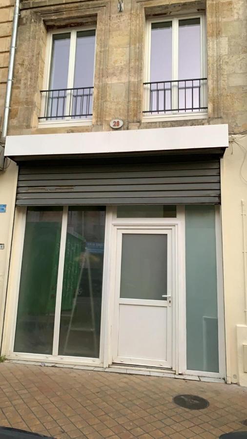 Studio Avec Lumiere D'Ambiance - Proche Victoire Apartamento Burdeos Exterior foto